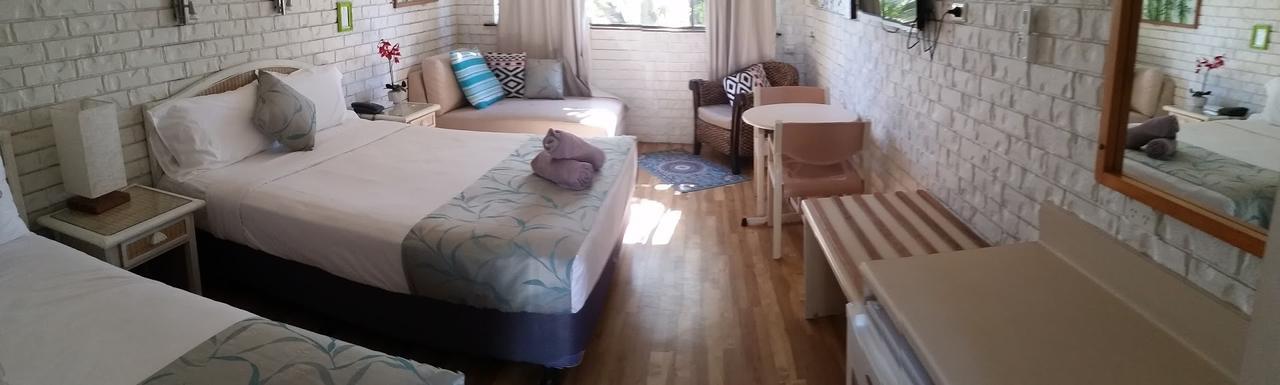 Motel Holland Park 3*
